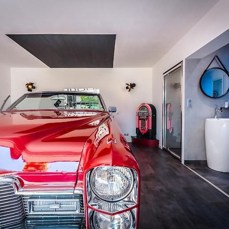 Love Room 66 Villecroze Bagian luar foto